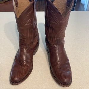 Mens Tecovas Brown Lizard cowboy boots.
